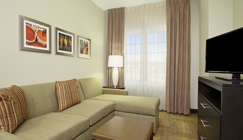 Suite, 1 chambre, accessible aux personnes à mobilité réduite, cuisine (2 Queen, Comm)