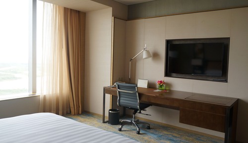 Chambre Deluxe, 1 très grand lit, vue fleuve