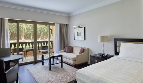 Chambre Deluxe, 1 très grand lit, balcon, vue jardin