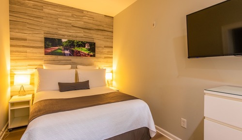 Chambre, 1 grand lit (Lock # 5)