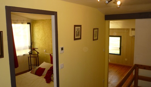Studio Familial, 2 chambres, coin cuisine, vue jardin (Gite des Vendangeurs)