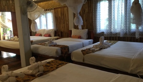 Villa Familiale, 2 chambres, vue colline, côté montagne