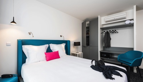 Suite Affaires, 1 lit double