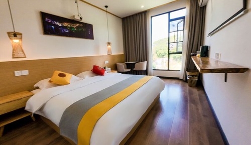 Comfort Double or Twin Room, River View