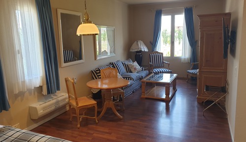 Chambre Supérieure avec lits jumeaux