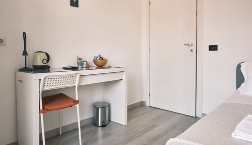 Chambre Simple Standard, salle de bains commune