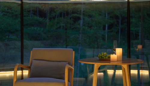 Chambre Double Signature, balcon, vue colline