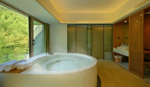 Suite Standard, vue colline