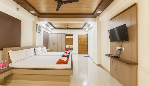 Chambre Quadruple Familiale, vue piscine