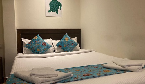 Chambre Triple Signature