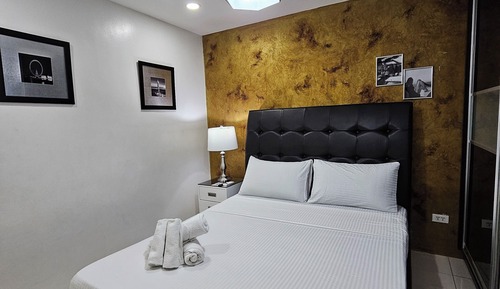 Appartement Luxe, balcon, vue piscine