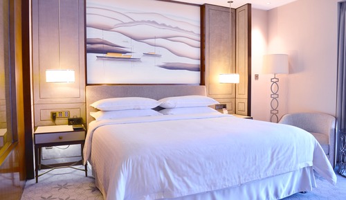 Chambre Deluxe, 1 très grand lit