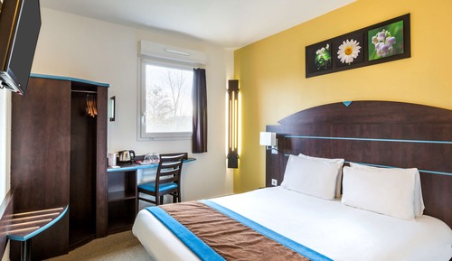 Chambre Standard, 1 grand lit, accessible aux personnes à mobilité réduite, non-fumeurs