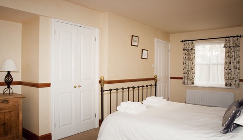 Chambre Supérieure avec lits jumeaux, 2 lits une place (16)