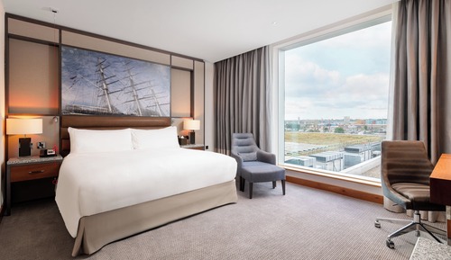 Chambre Classique, 1 très grand lit, accessible aux personnes à mobilité réduite