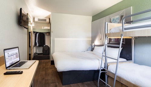 Chambre Quadruple, non-fumeurs
