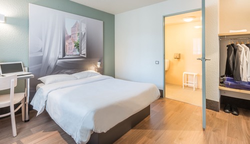Chambre Double, accessible aux personnes à mobilité réduite, non-fumeurs