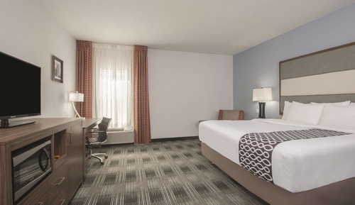 Chambre, 1 très grand lit, accessible aux personnes à mobilité réduite (Mobility Accessible)