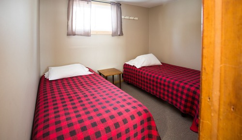 Cabane Confort, 2 chambres, cuisine, vue fleuve (Sleeps 4)