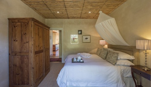 Maison Exclusive (Hillside Manor 6 pax)