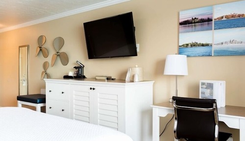 Chambre, 1 très grand lit (Riverfront Castleview in Upper Harbor)