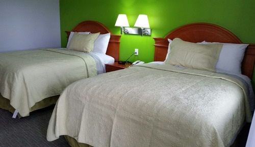 Chambre Standard, 2 grands lits