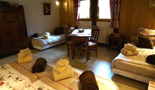 Chalet Ancêtre (3 Chambres)