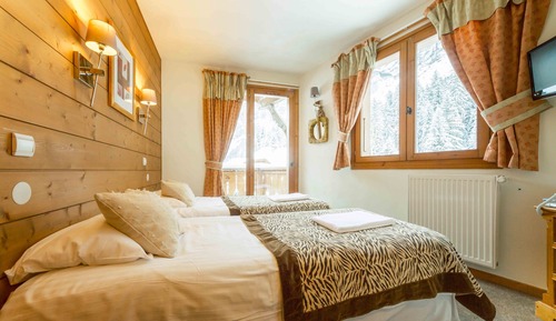Chambre Économique Double ou avec lits jumeaux