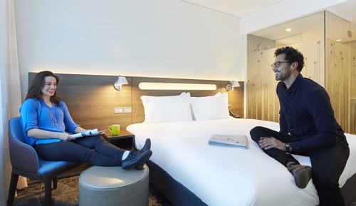 Chambre Standard, 1 très grand lit