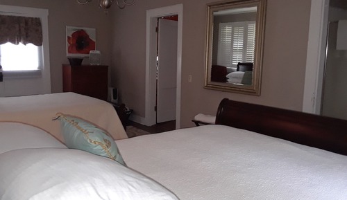 Chambre Classique, 2 grands lits, salle de bains attenante