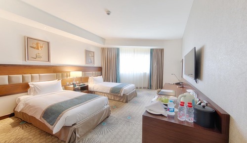 Chambre Standard, 2 lits une place, vue ville