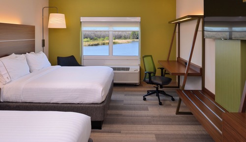 Chambre Standard, 2 grands lits, vue lac