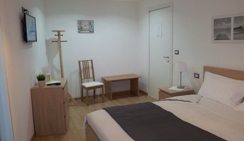 Chambre Double Panoramique, 1 grand lit, vue ville