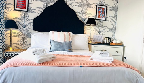 Chambre Double, salle de bains attenante, vue mer (Balcony)