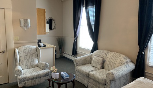 Chambre Confort, 1 grand lit, non-fumeurs, salle de bains attenante