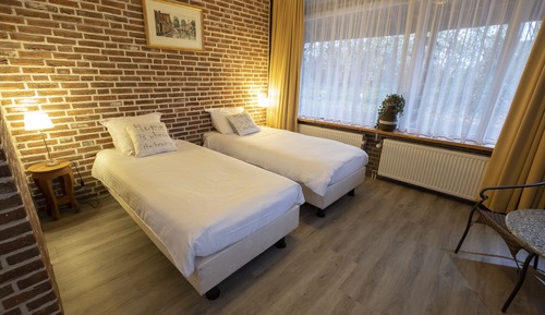 Chambre Confort, 2 lits une place
