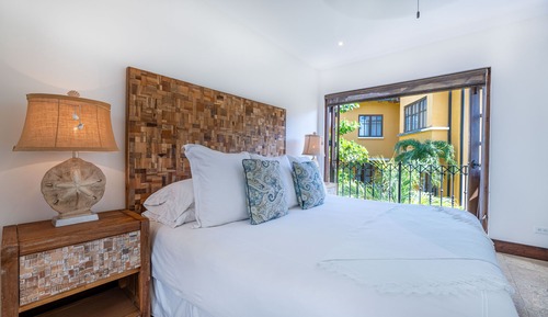 Appart'hôtel Deluxe, plusieurs lits, 2 salles de bains, vue ville (26 Plaza Carlota | 2 BR | 2 BA)
