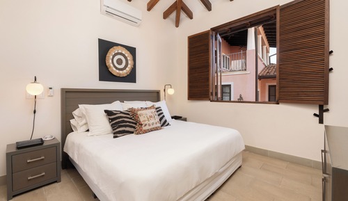 Appart'hôtel Deluxe, 1 très grand lit et 1 canapé-lit (14A Avenida La Antigua | 1 BR | 1 BA)