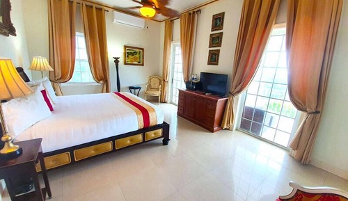 Chambre Luxe, 1 très grand lit