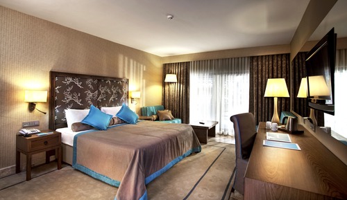 Chambre Familiale (Superior Deluxe Family Room)