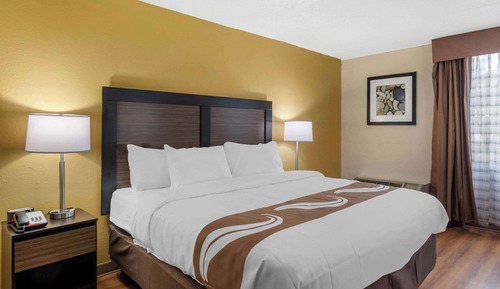Chambre Standard, 1 très grand lit, accessible aux personnes à mobilité réduite, non-fumeurs