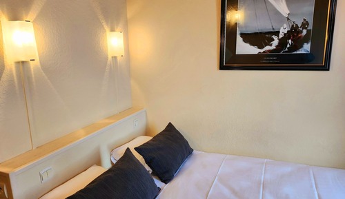 Chambre Simple Économique, 1 chambre