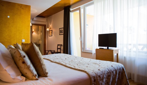 Chambre Supérieure Double ou avec lits jumeaux