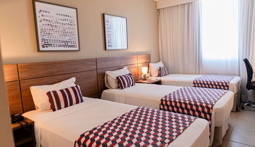 Chambre Standard, 3 lits une place