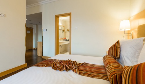 Chambre Supérieure, 1 très grand lit, non-fumeurs
