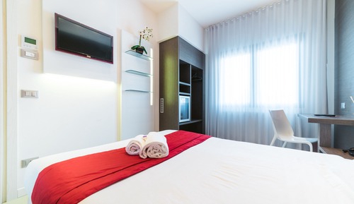 Chambre Simple Supérieure, non-fumeurs