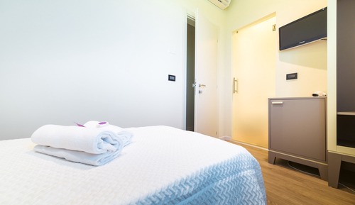 Chambre Simple Économique, non-fumeurs, vue canal