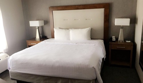 Suite, 1 très grand lit, accessible aux personnes à mobilité réduite, non-fumeurs