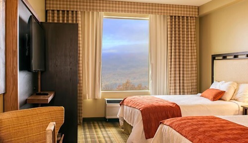 Chambre Standard, 2 grands lits, vue montagne