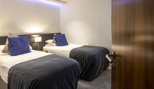 Appartement Luxe, 2 chambres, vue marina